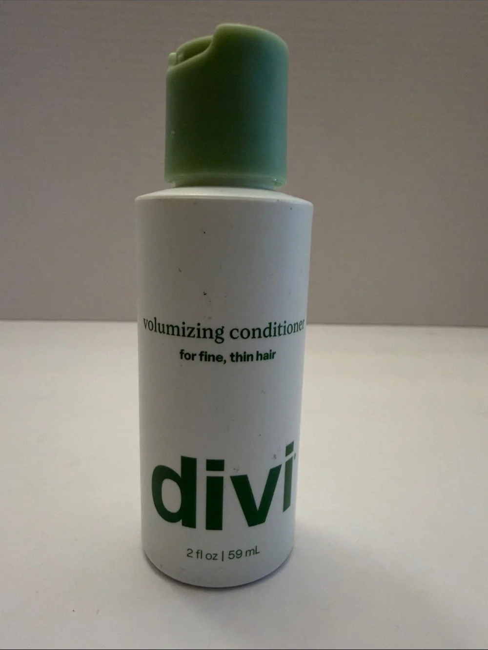 Divi Volumizing Conditioner in Green - for Fine, Thin Hair 2oz